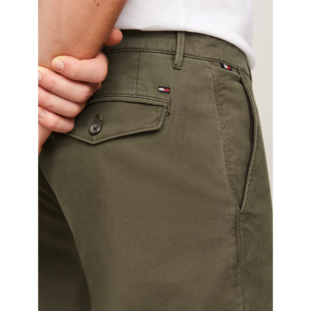 Pantalón Tommy Hilfiger para Hombre - Talla 33W x 30L a solo S/260! Compralo en PERUESHOPPER.COM