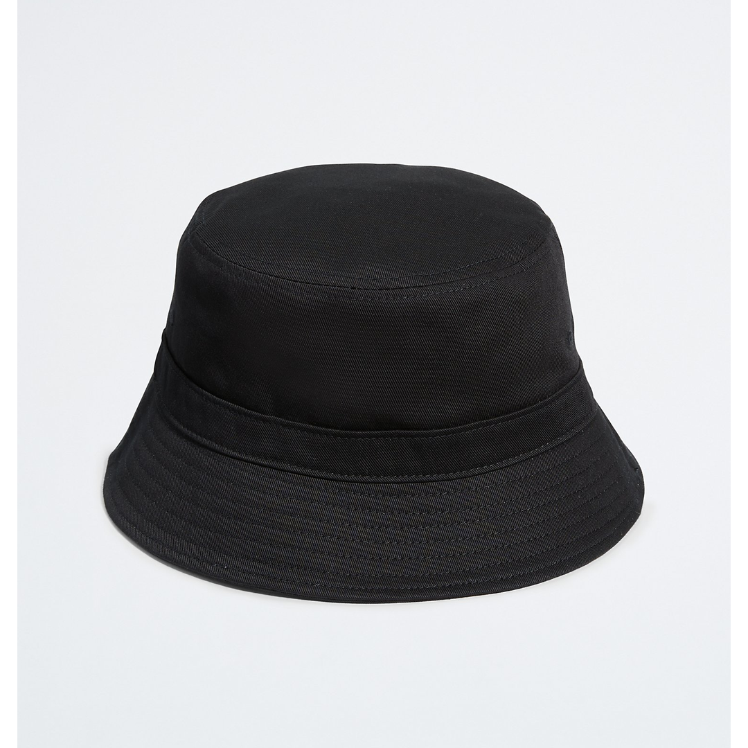 Sombrero Calvin Klein para Mujer a solo S/130.00! Compralo en PERUESHOPPER.COM