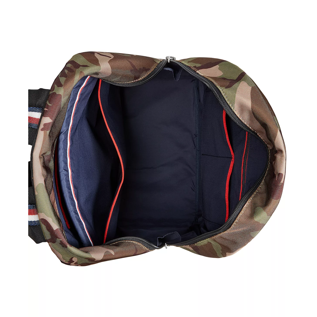 Mochila Tommy Hilfiger a solo S/290.00! Compralo en PERUESHOPPER.COM