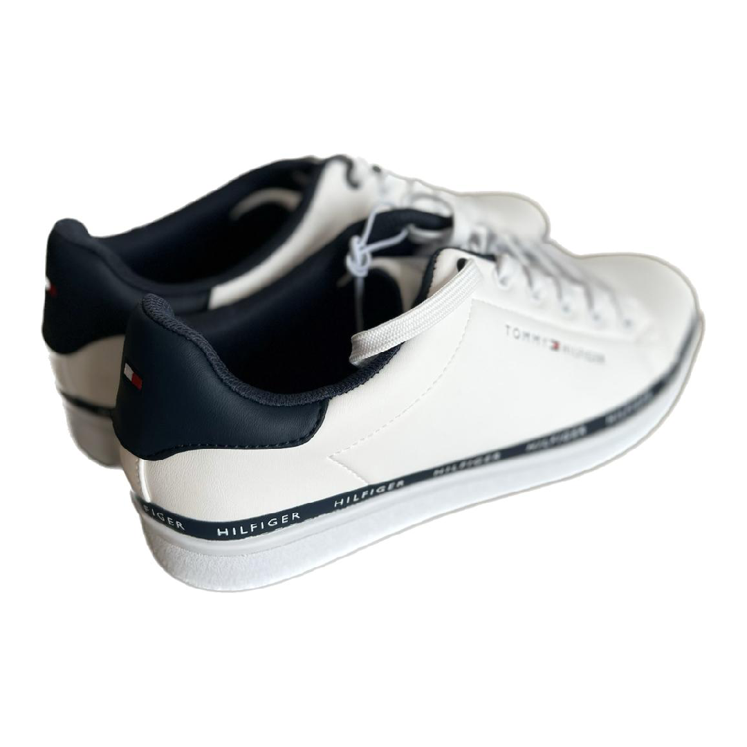 Zapatilla Tommy Hilfiger para Hombre - Talla 42.5 a solo S/300.00! Compralo en PERUESHOPPER.COM